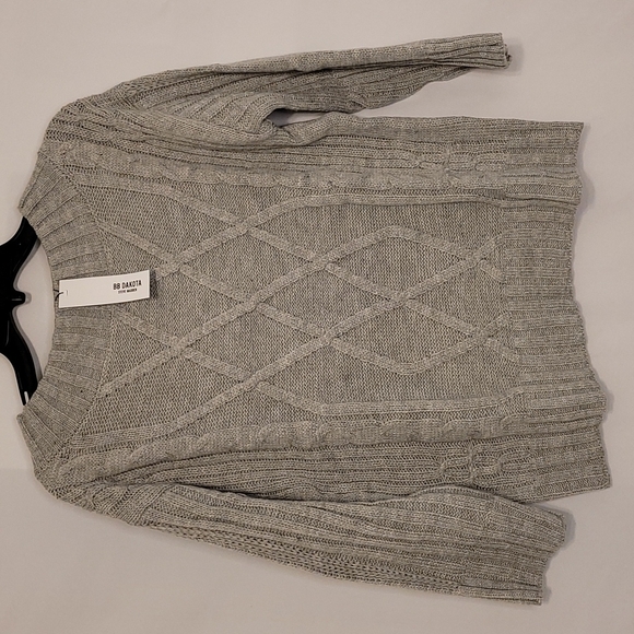 Bb Dakota Drop Needle 3/4 Sleeve Sweater - Picture 6 of 13